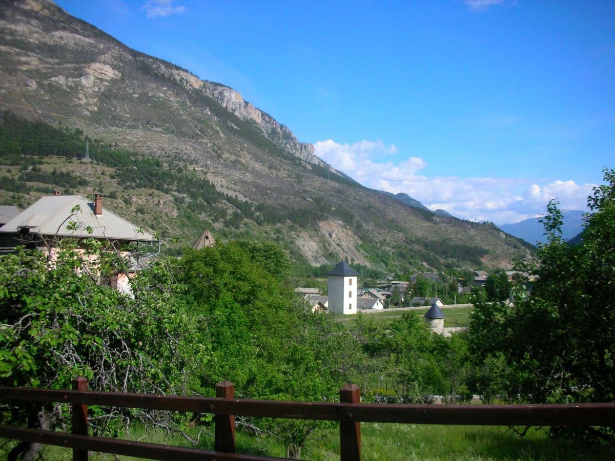 La Maison Abeil LʼArgentière-la-Bessée Dış mekan fotoğraf
